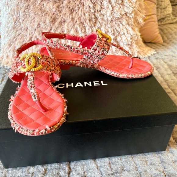 CHANEL Pink Tweed Sandals • Gold CC Logo • Size 37.5 EU • US Size Worn 1X w/ Box - Picture 1 of 15